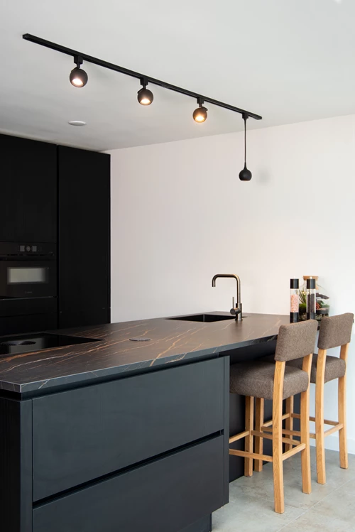 Lucide TRACK FAVORI Track spot - 1-circuit Track lighting system - 1xGU10 - Black (Extension) - atmosphere 5